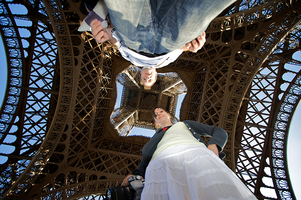 Tour Eiffel seen from below — Foto di Steffen